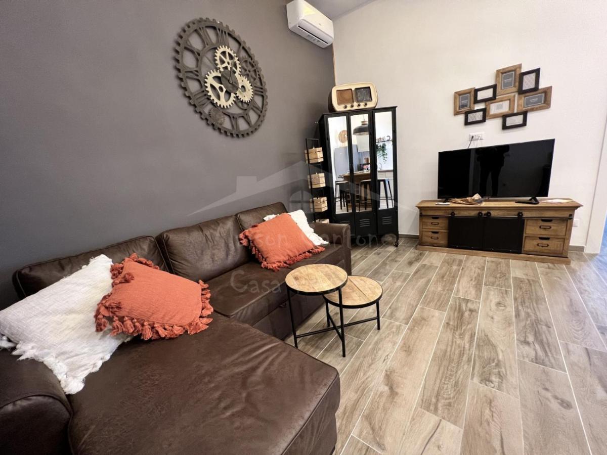 Maison Cantone Napoli Esterno foto